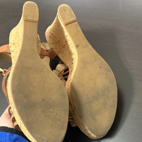 Audrey Brooke Tan Wedge Sandals - Picture 3 of 5
